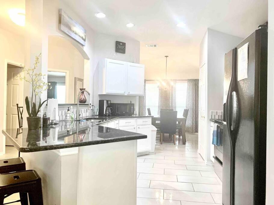 Modern Updates - Great Location - King Bed- Bmt San Antonio Dış mekan fotoğraf
